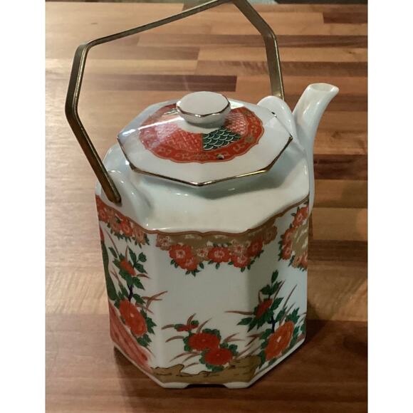 Japanese Arita By Imari Peacock FINE CHINA Teapot - Picture 6 of 9